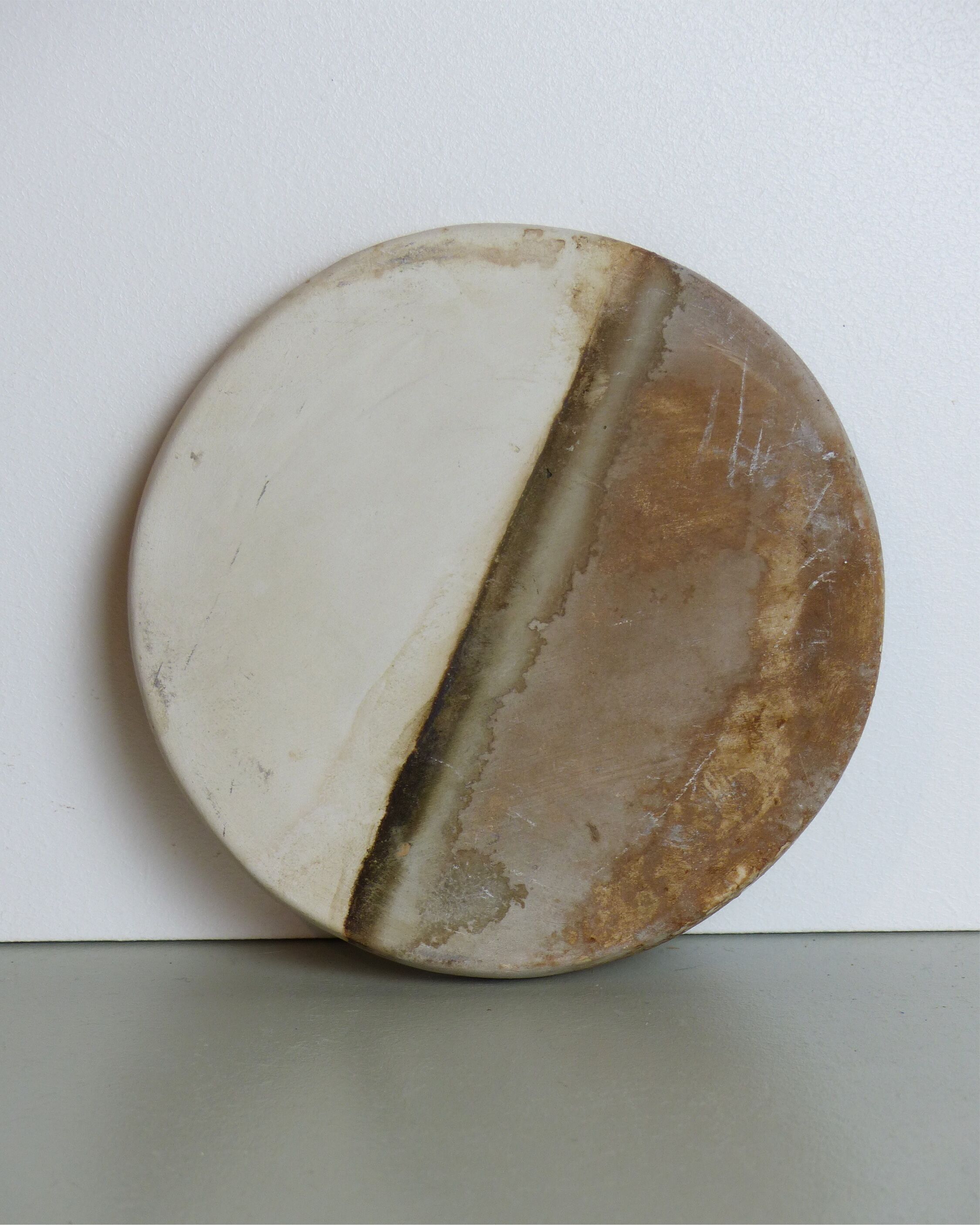 Beige tidy or centerpiece