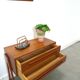 Ensemble en teck danois avec commode AP Mobler et miroir vintage.