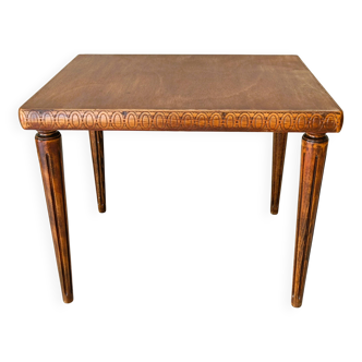Table basse style Louis XVI rectangulaire en bois massif