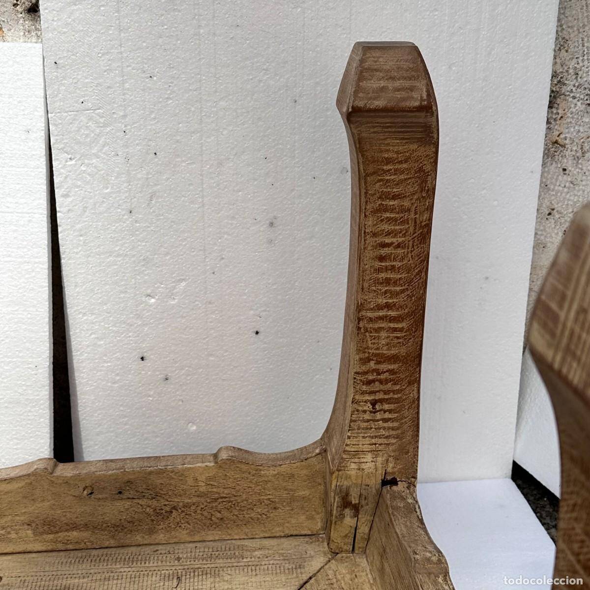 2 tables d'appoint en bois d'orme, Chine années 50