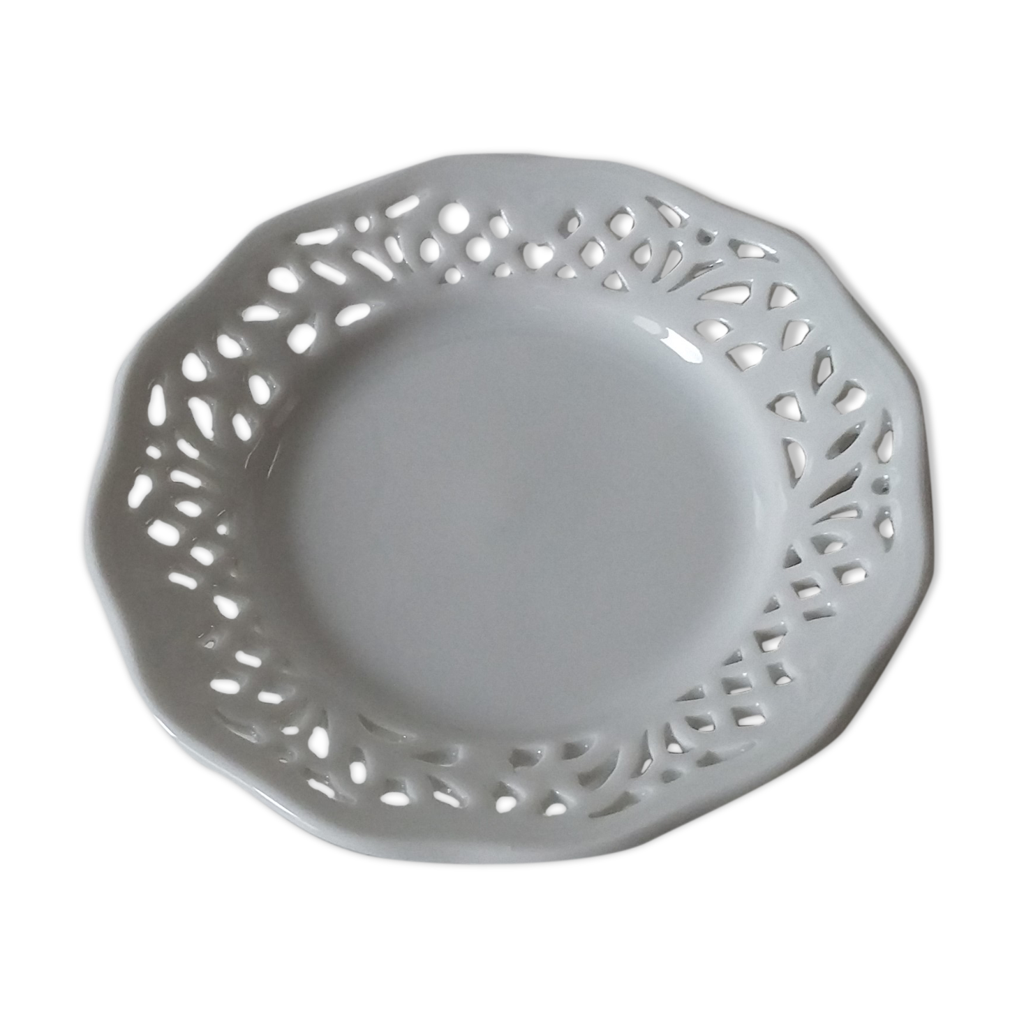 Porcelain cup