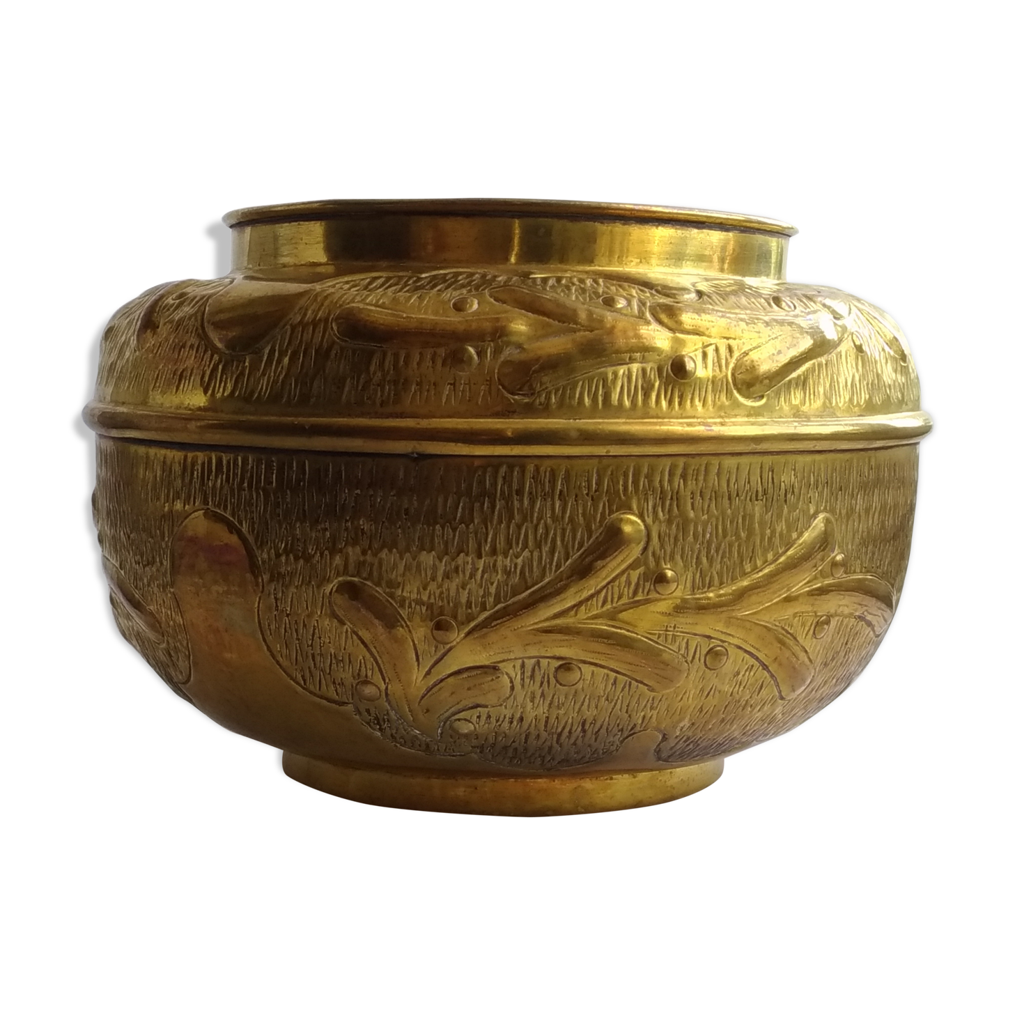 Large brass pot cover 29cm x 21cm vintage