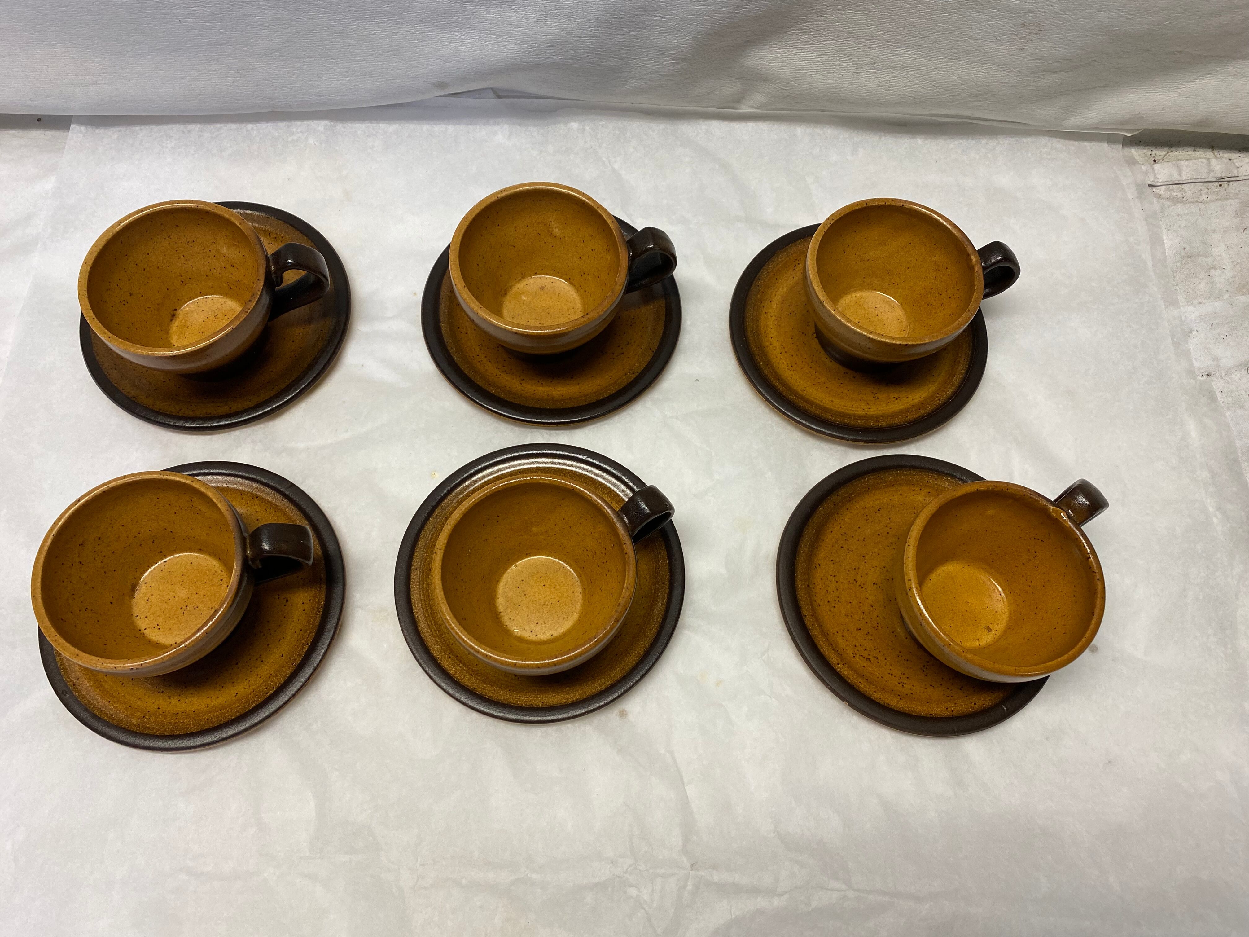 Set of 6 saint Amand sandstone cups