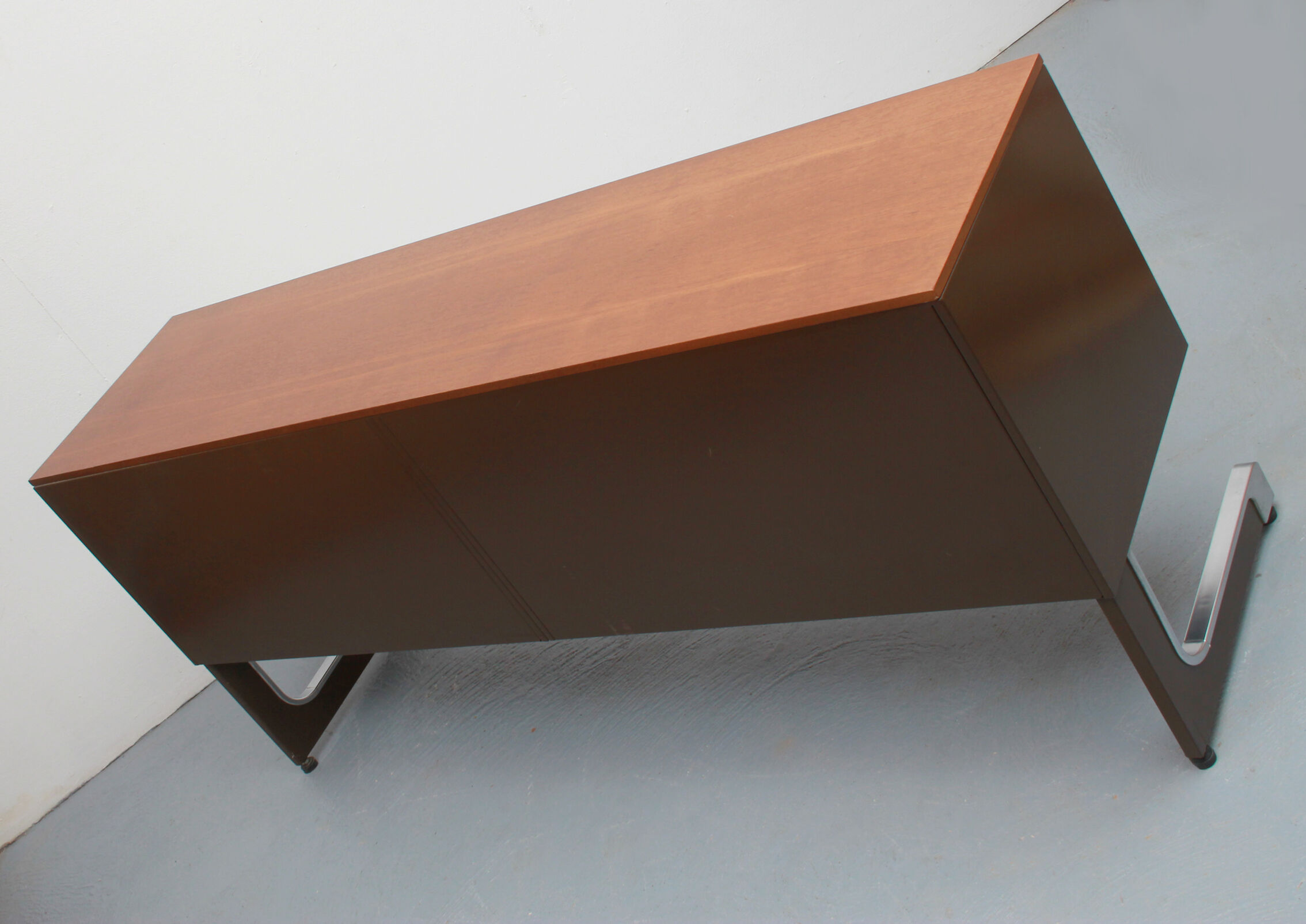 1970s sideboard room-devider in metal and teak