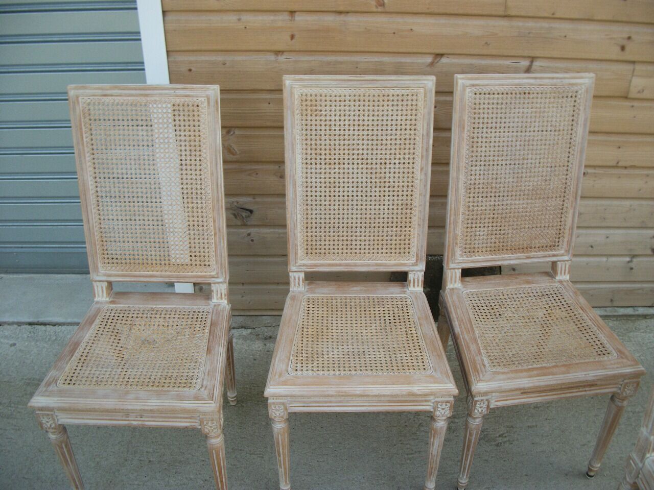 Série de 6 chaises cérusé