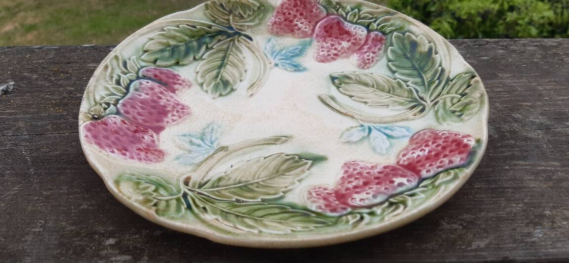 Slip plate from the early 20th century