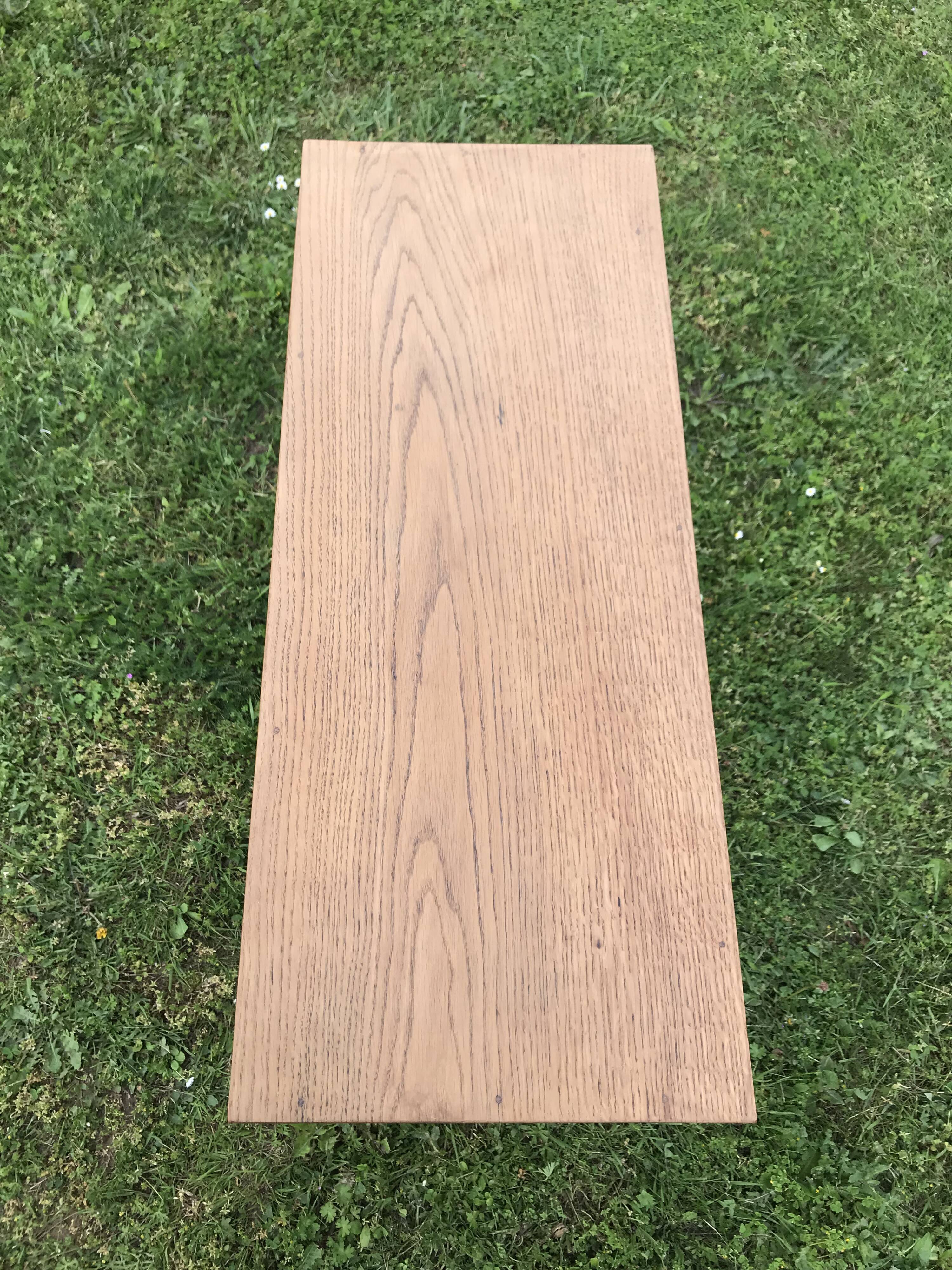 Solid oak chest of drawers