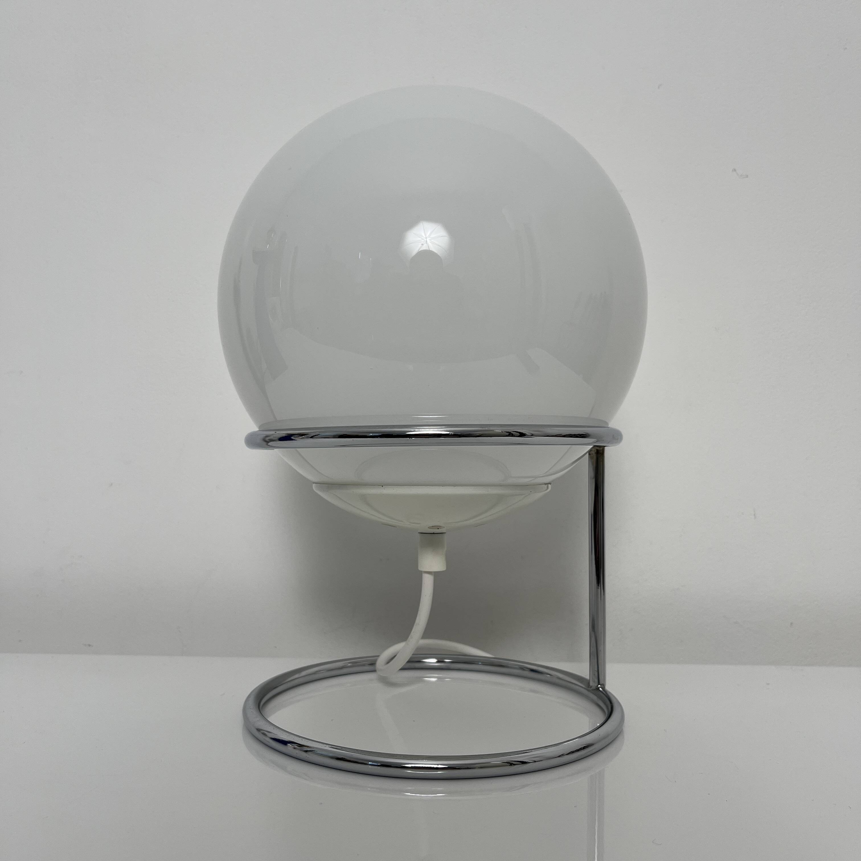 Spherical accent lamp in chrome steel and opaline glass space age