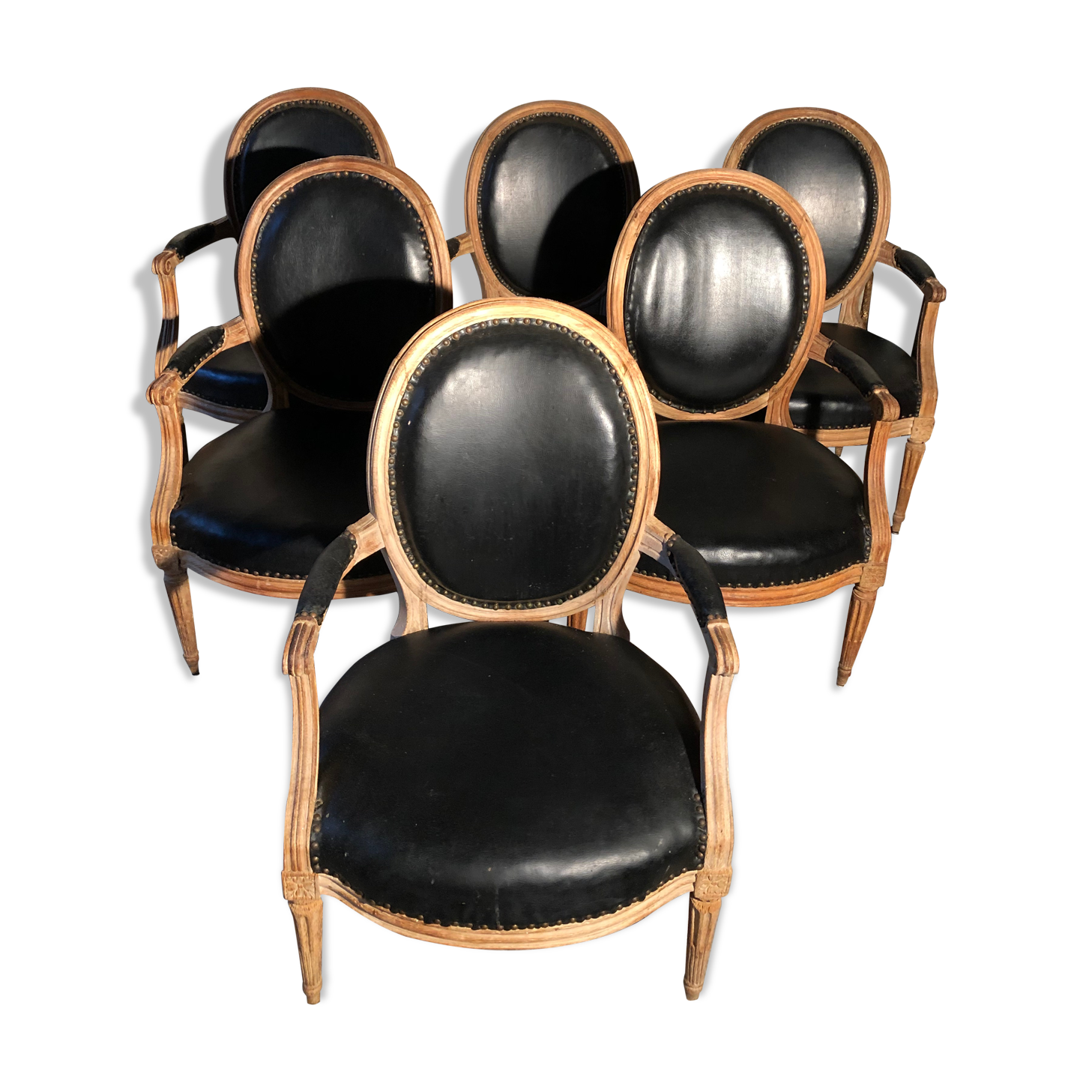Suite de 6 cabriolets d’époque Louis XVI
