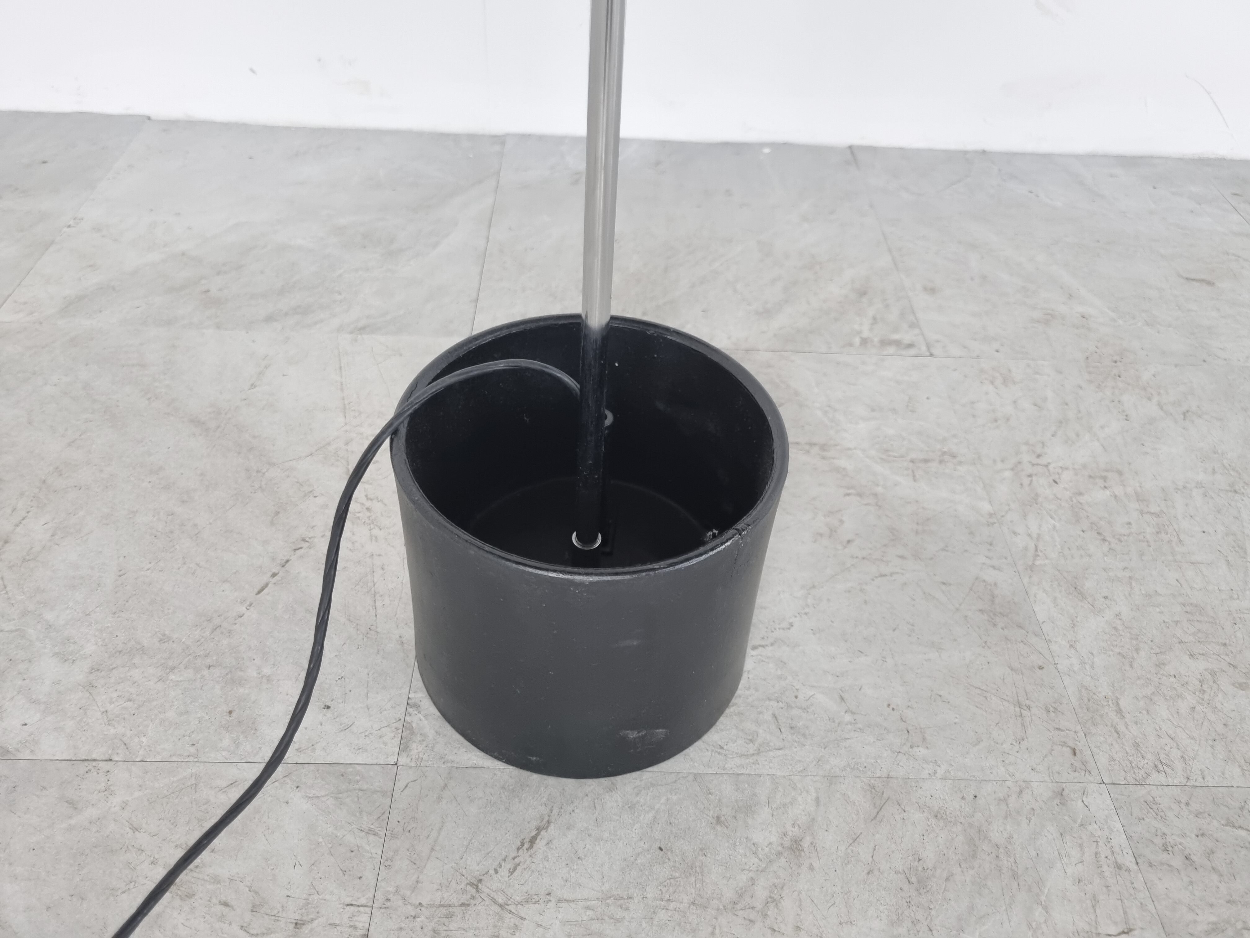 Minimalist italian floor lamp, 1970s