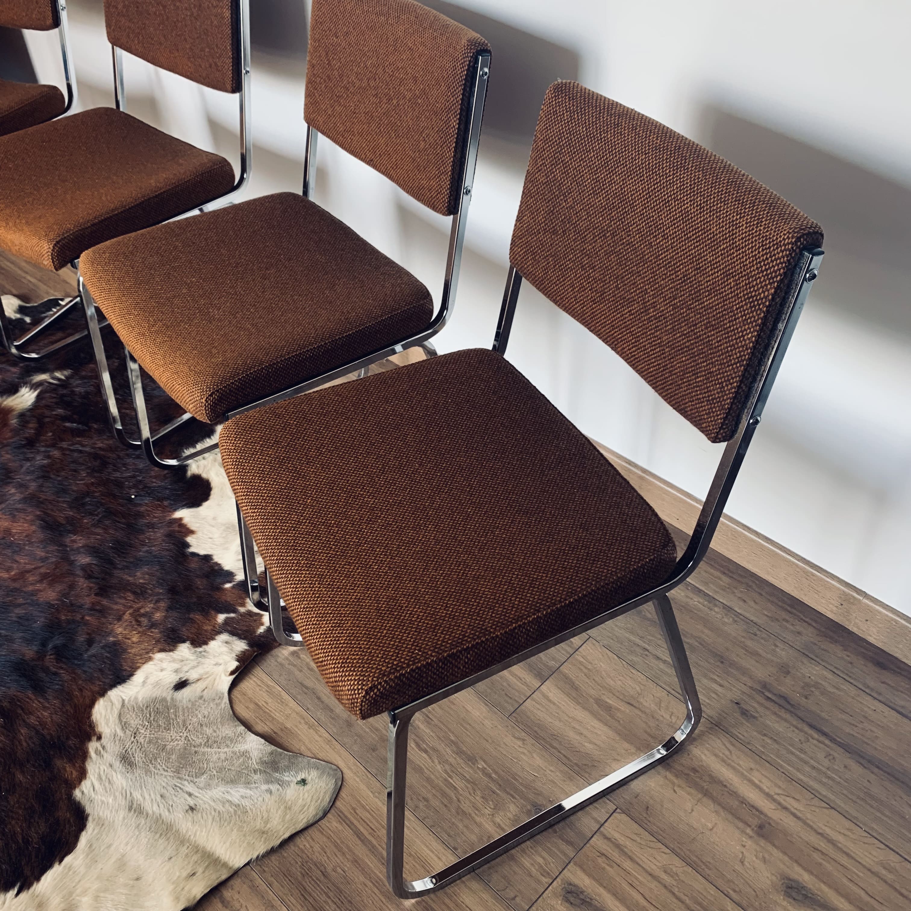 Ensemble de 4 chaises vintage