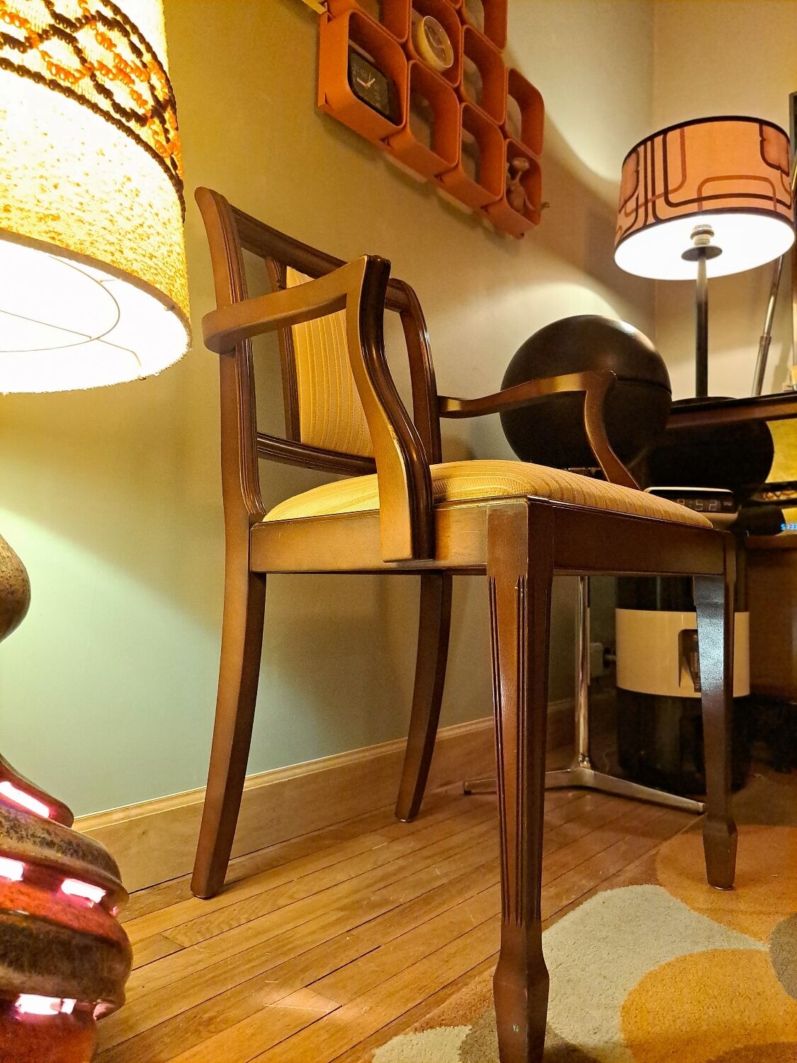 Paires de fauteuils de salon heldense acajou circa 1950