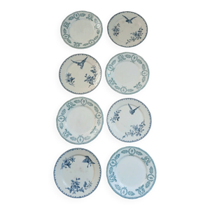 8 assiettes à dessert - anciennes