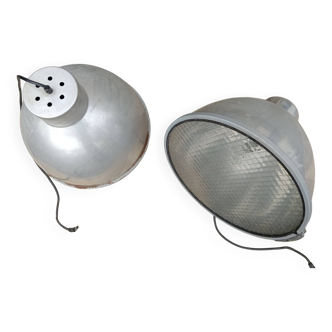 Pair of industrial pendant lights