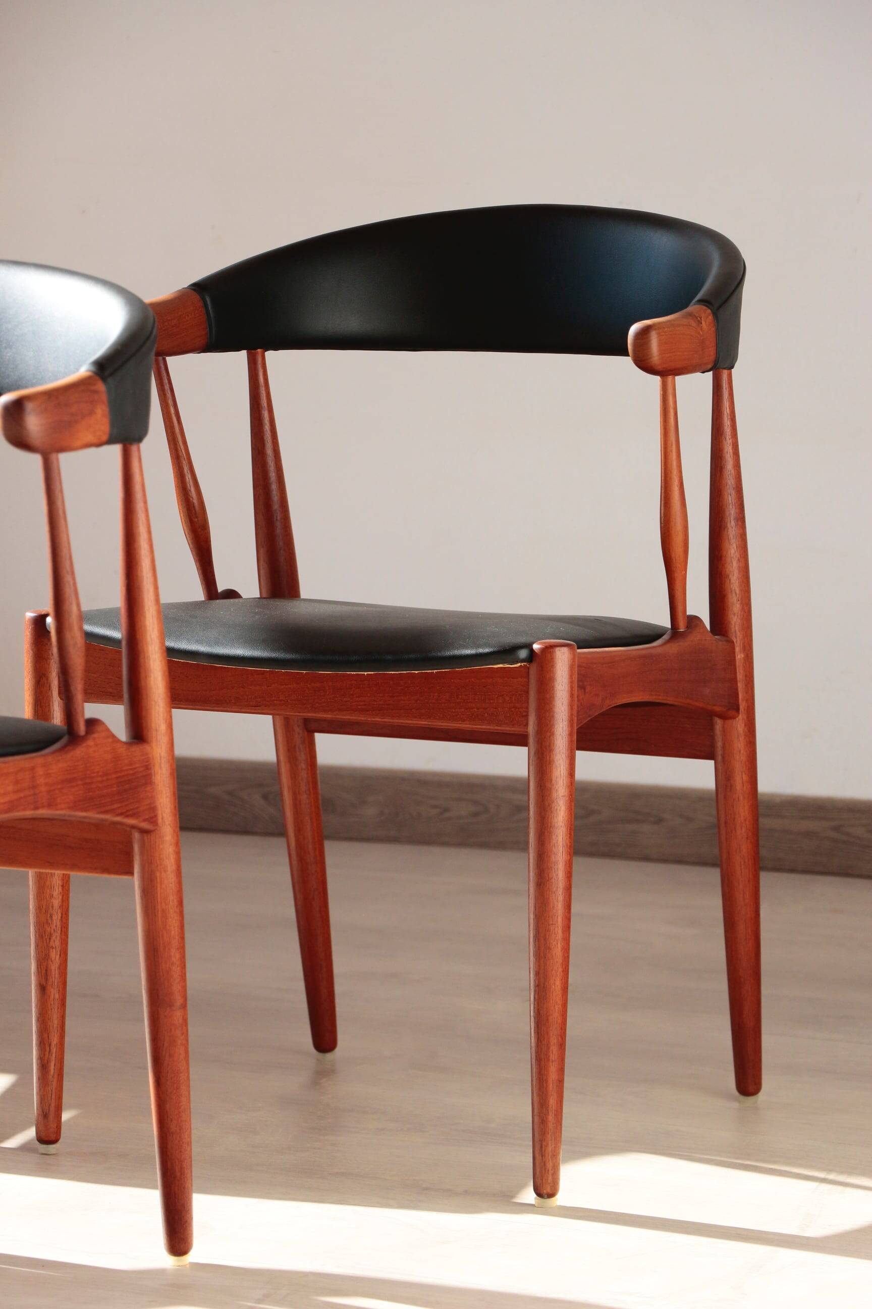 Set of 4 Johannes Andersen Scandinavian teak armchairs, 1960s