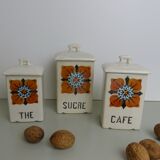 Ceramic spice pot