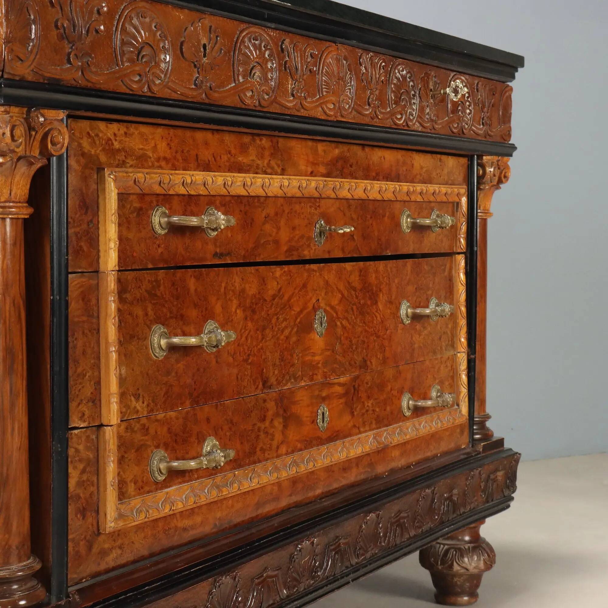 Antique walnut burl commode with marble top, Italy, 20th century.
