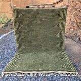 Handmade traditional Berber rug in wool, size 100/200 cm.