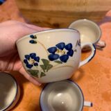 Cups