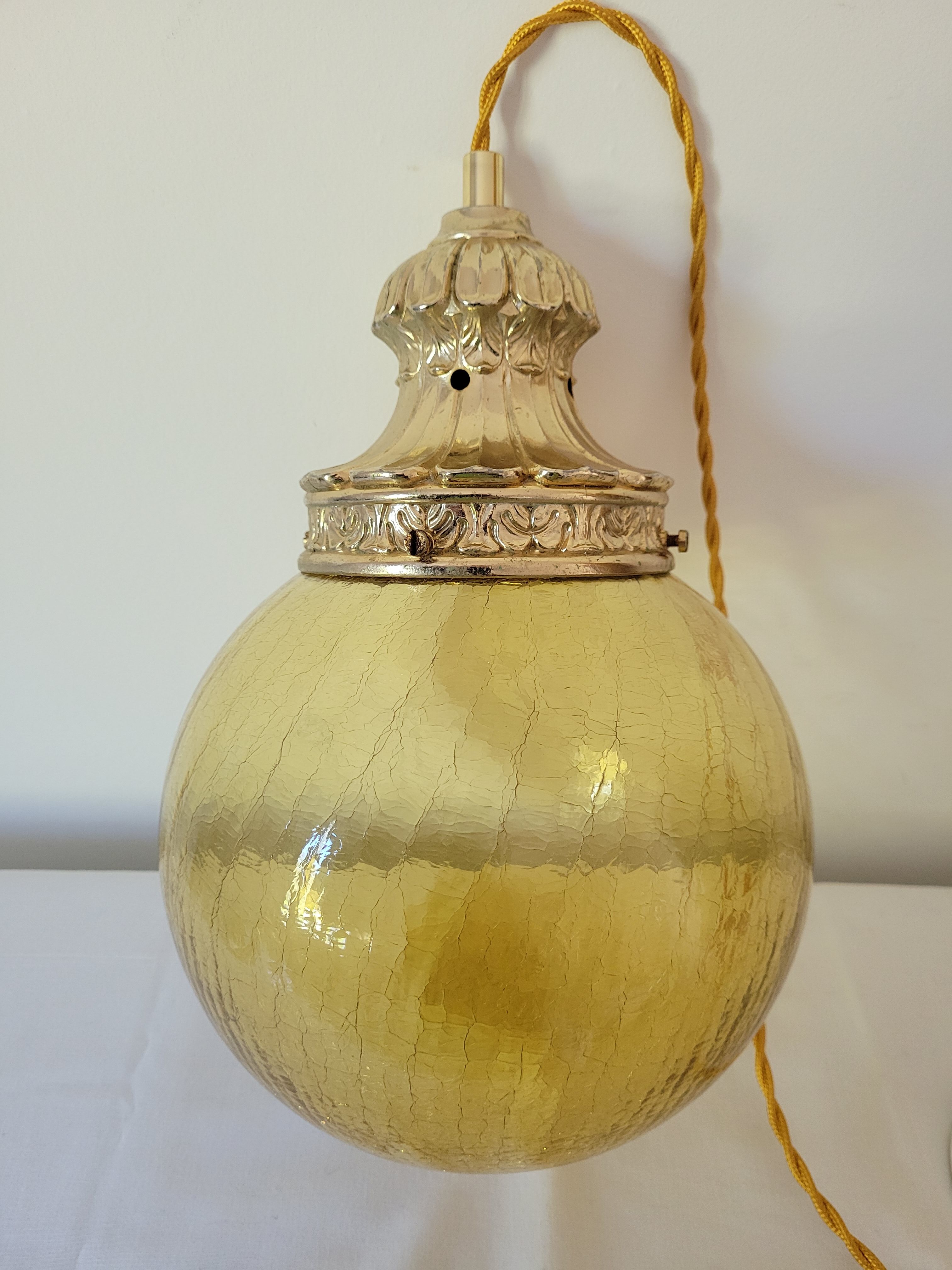 Venetian glass suspension