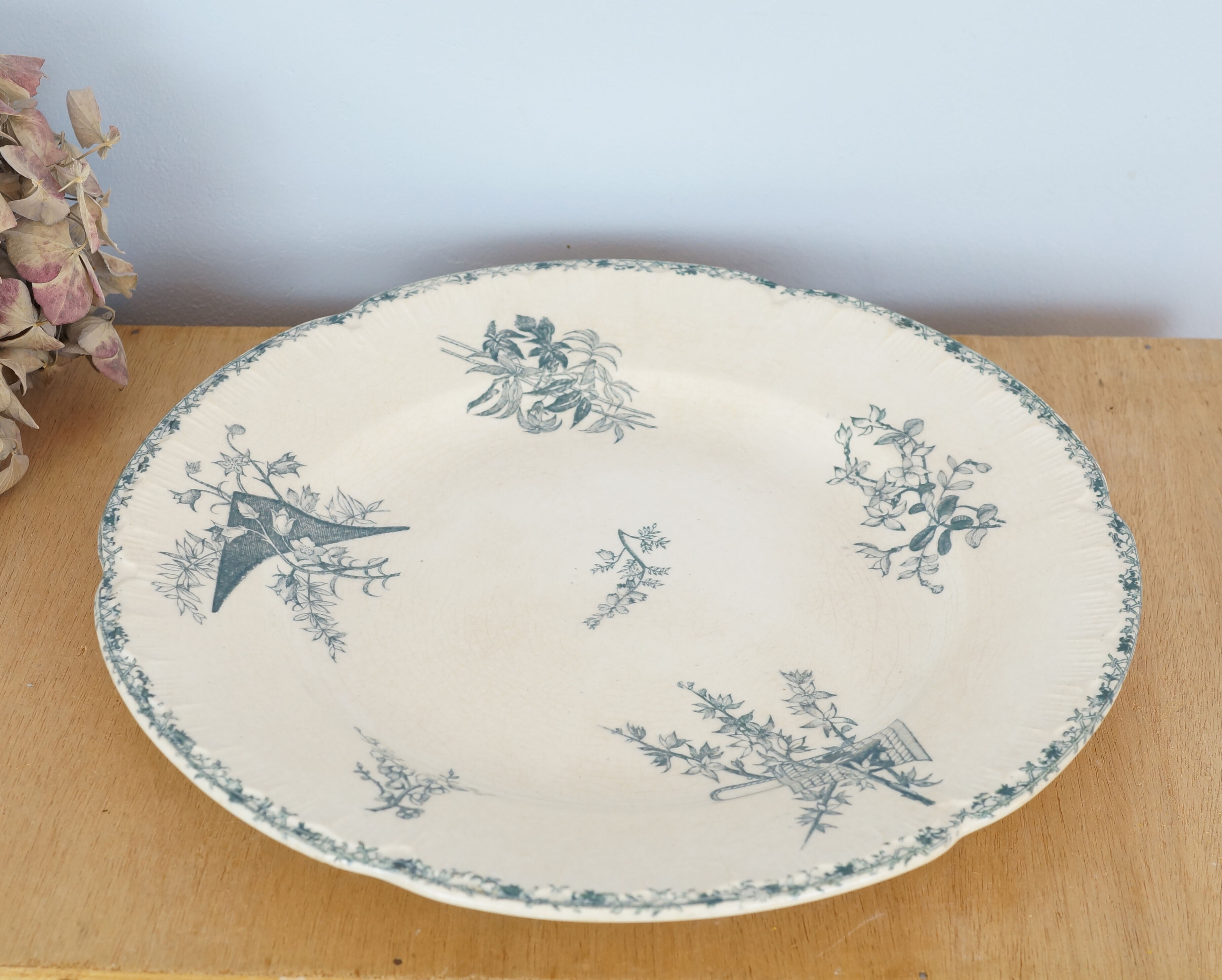 Large plate or serving dish Terre de fer Grand Dépôt E.Bourgeois