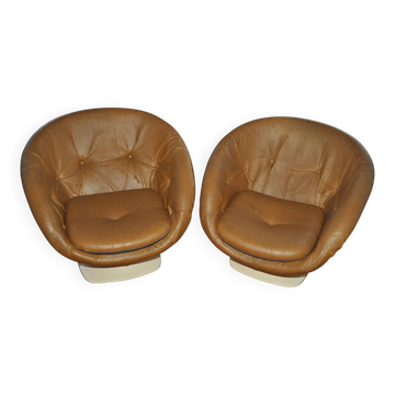 Pair of tulip club armchairs in ivory plastic and brown leather by Rafael Raffel (1970s)