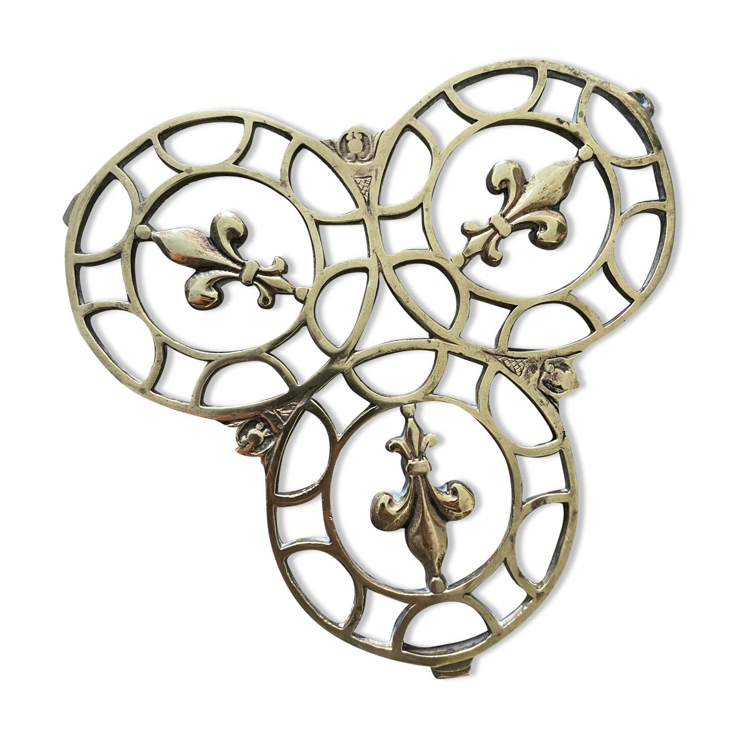 Dessous de plat à decor de Lys