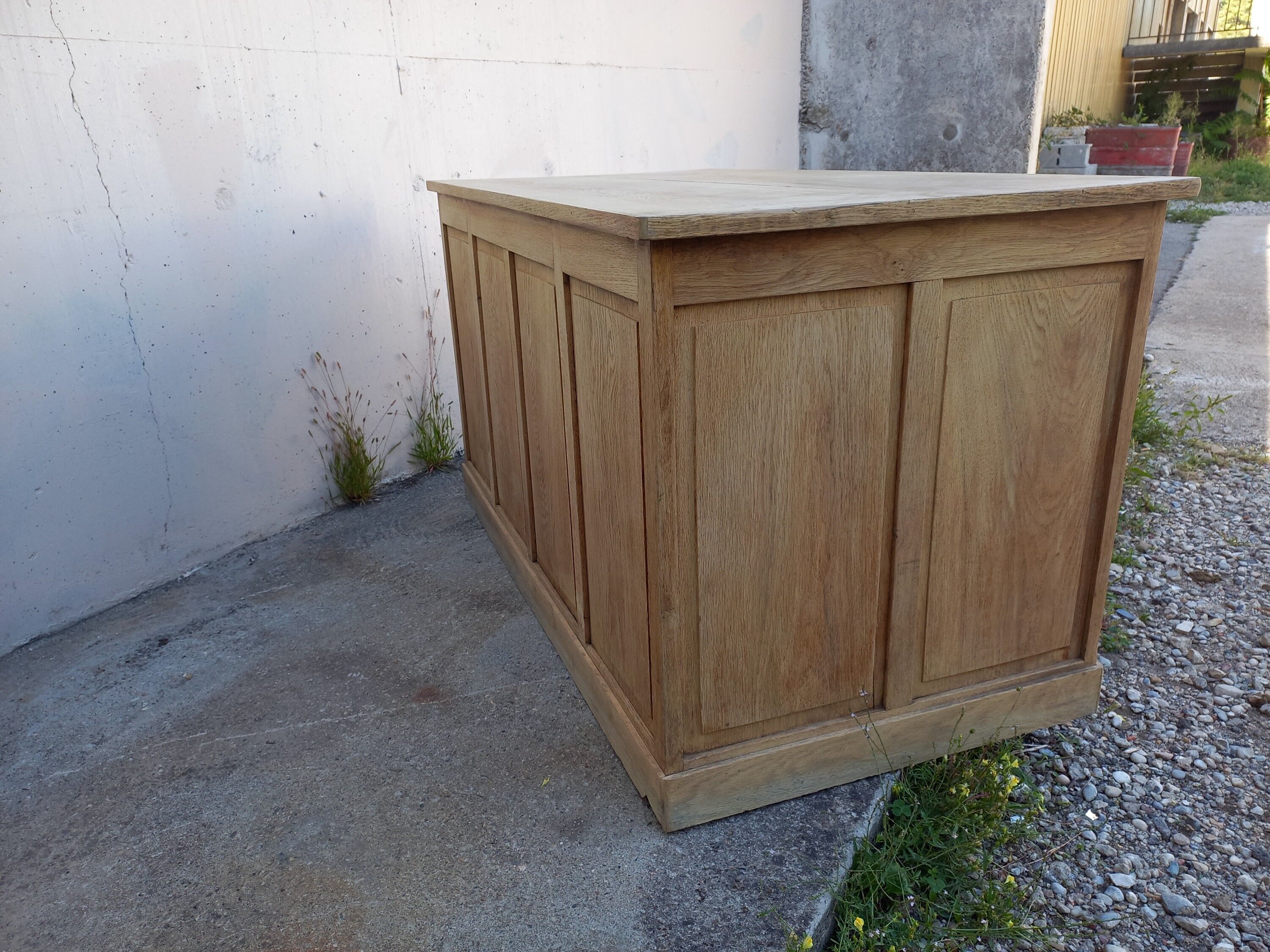 Minister's office in solid oak