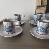 Set of 4 vintage cups