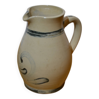 Vintage pitcher 3/4 betschdorf - remmy et fils pottery