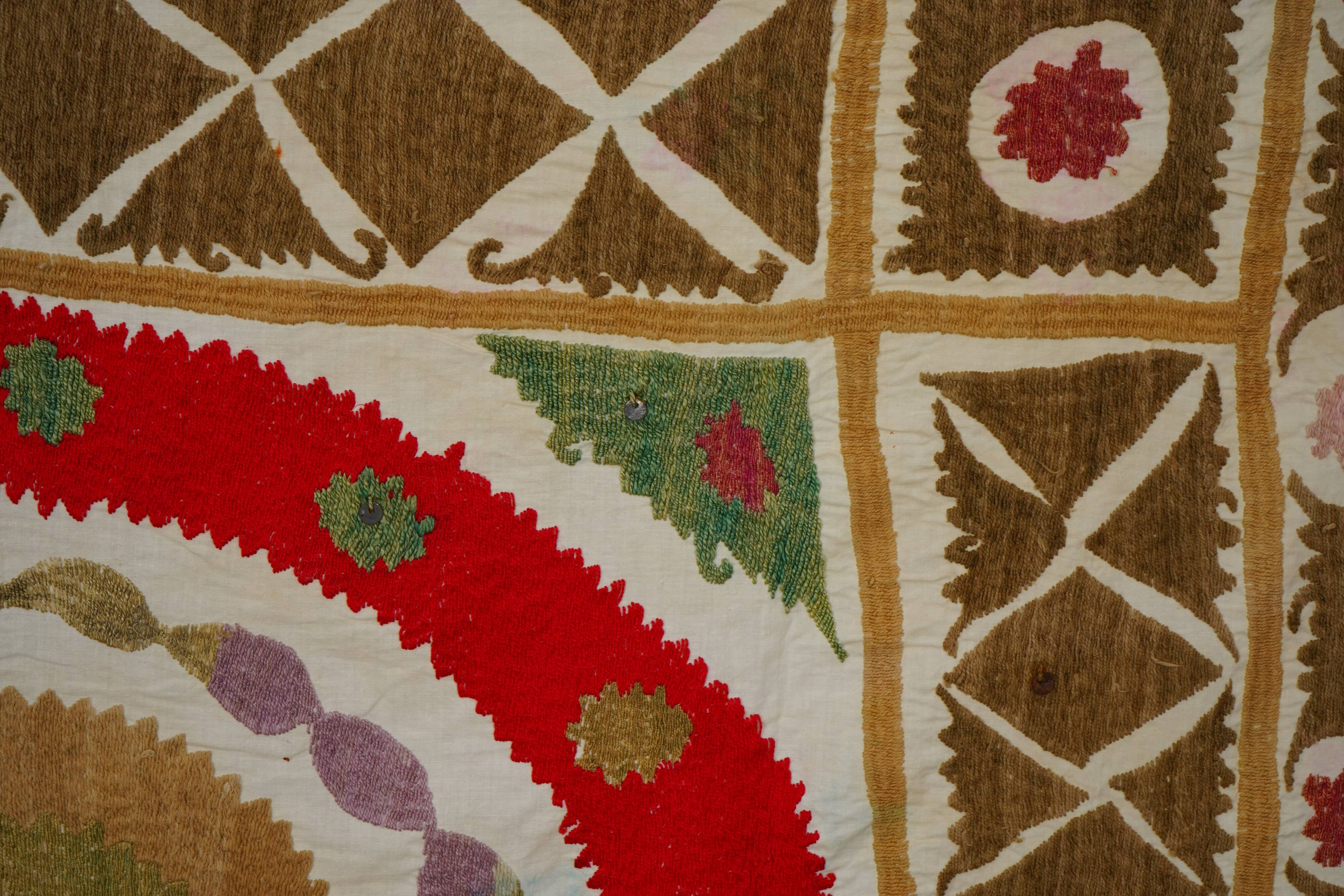 Vintage Turkish hand-knotted rug 124x138 cm