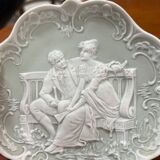 Pair of 2 decorative biscuit plates