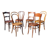 6 Thonet Fischel bistro chairs and others in curved wood from the early 20th century