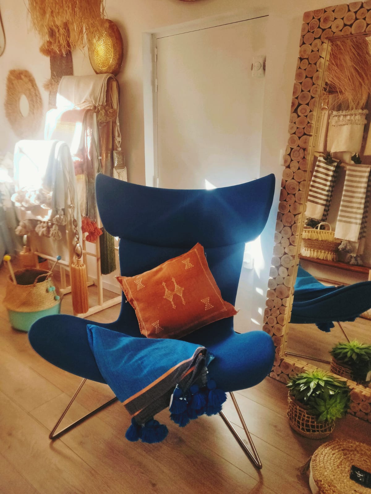 Armchair boconcept model imola