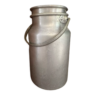 Pot à lait aluminium