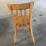 Round farm table 1850 and 6 bistro chairs