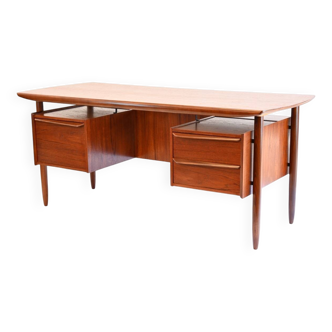 Cowhorn desk (Tijsseling Nijkerk) in teak