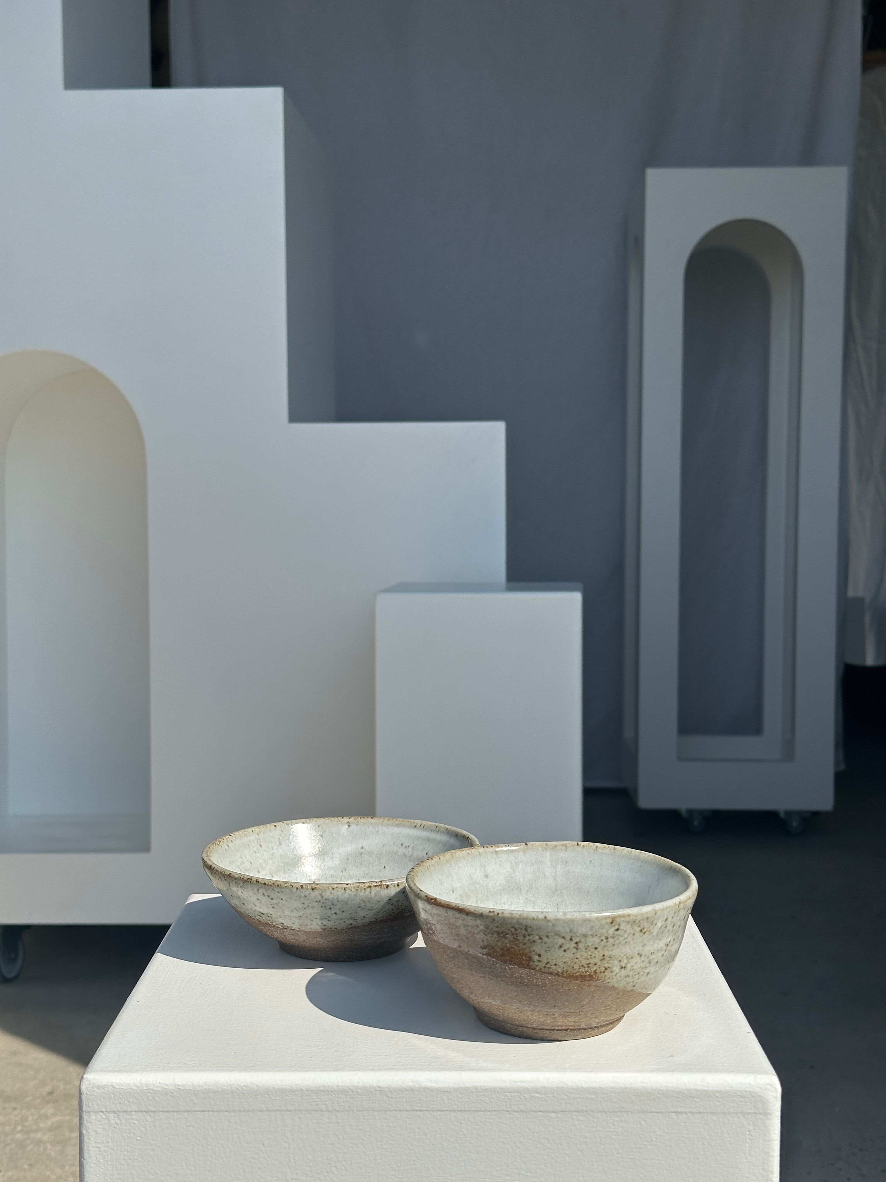 Duo of small brown bowls and speckled glazed ceramic (1top + 1bottom)