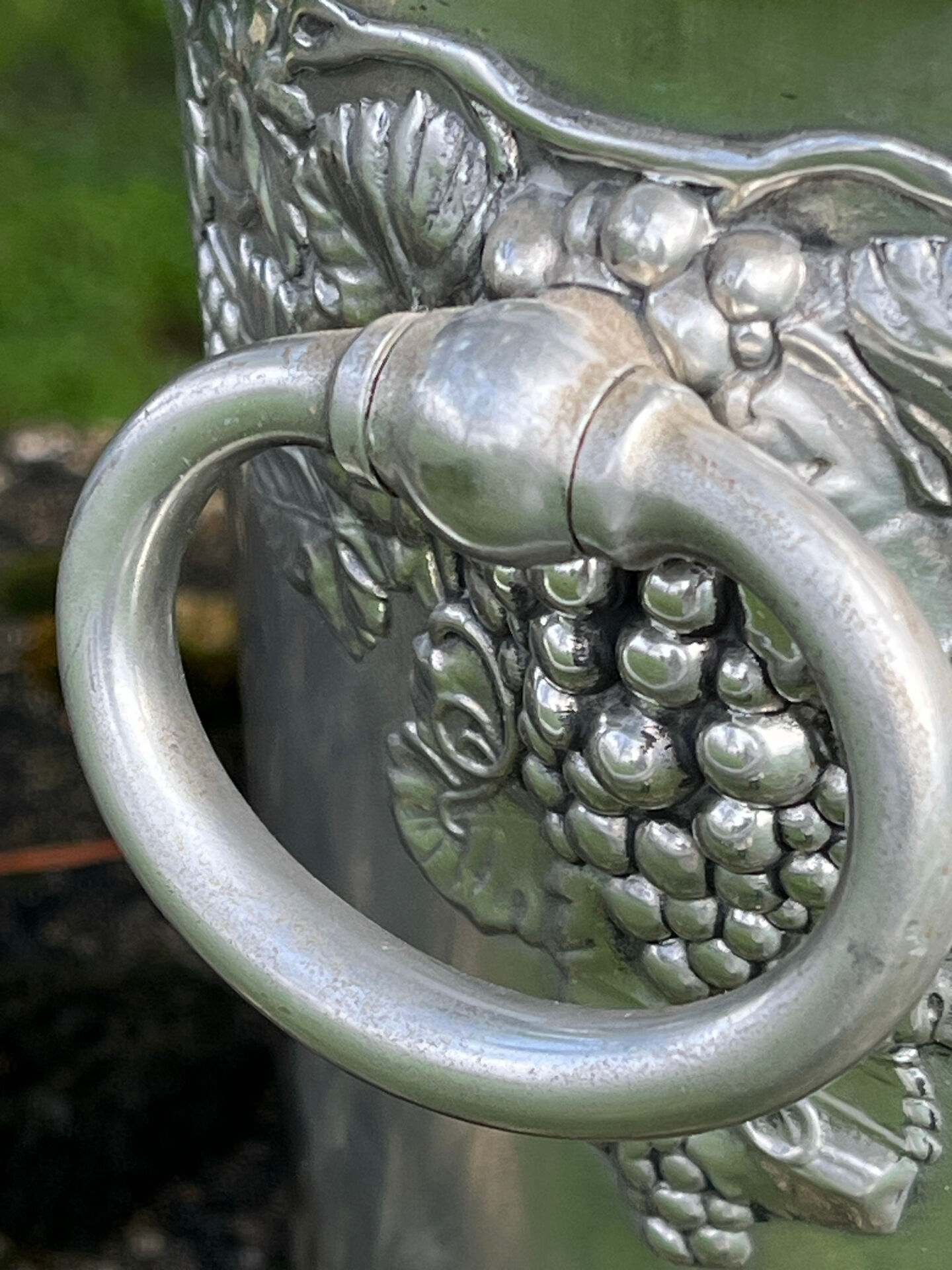 Moet Chandon pewter vasque. Vintage Oval shaped champagne bath