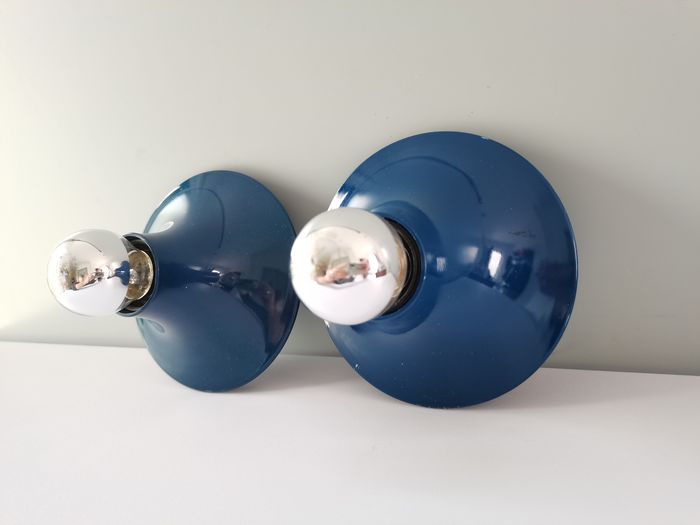 Pair of wall lamps Artemide "Teti" Vico Magistretti