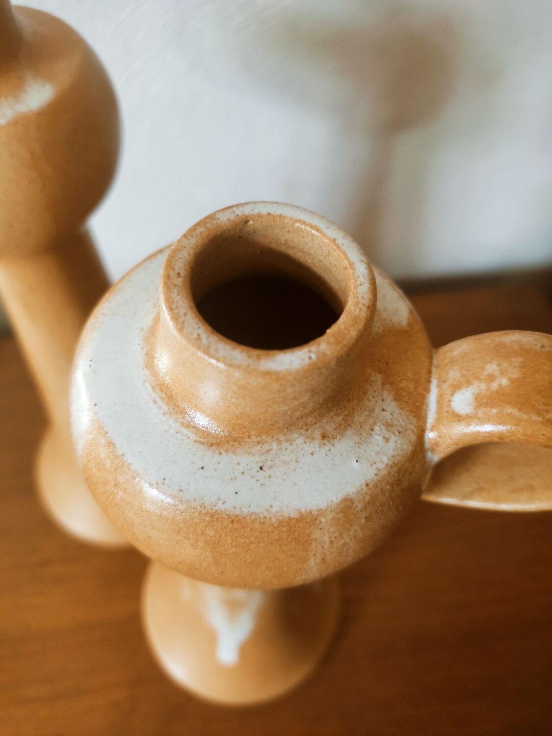 Duo de bougeoirs en grès satiné