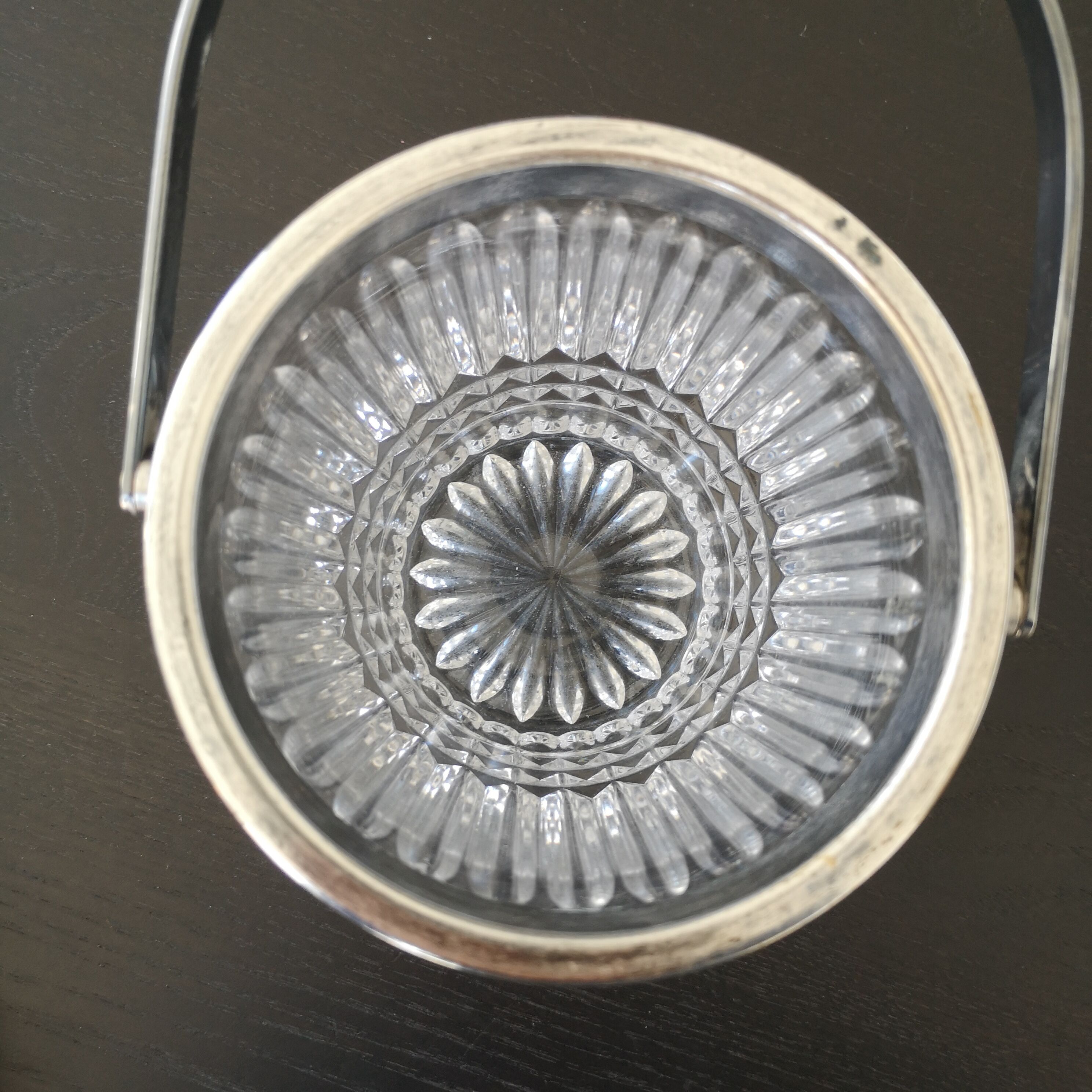 Ice bucket bevelled glass