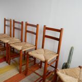 Ensemble de 4 chaises en paille et d'un tabouret