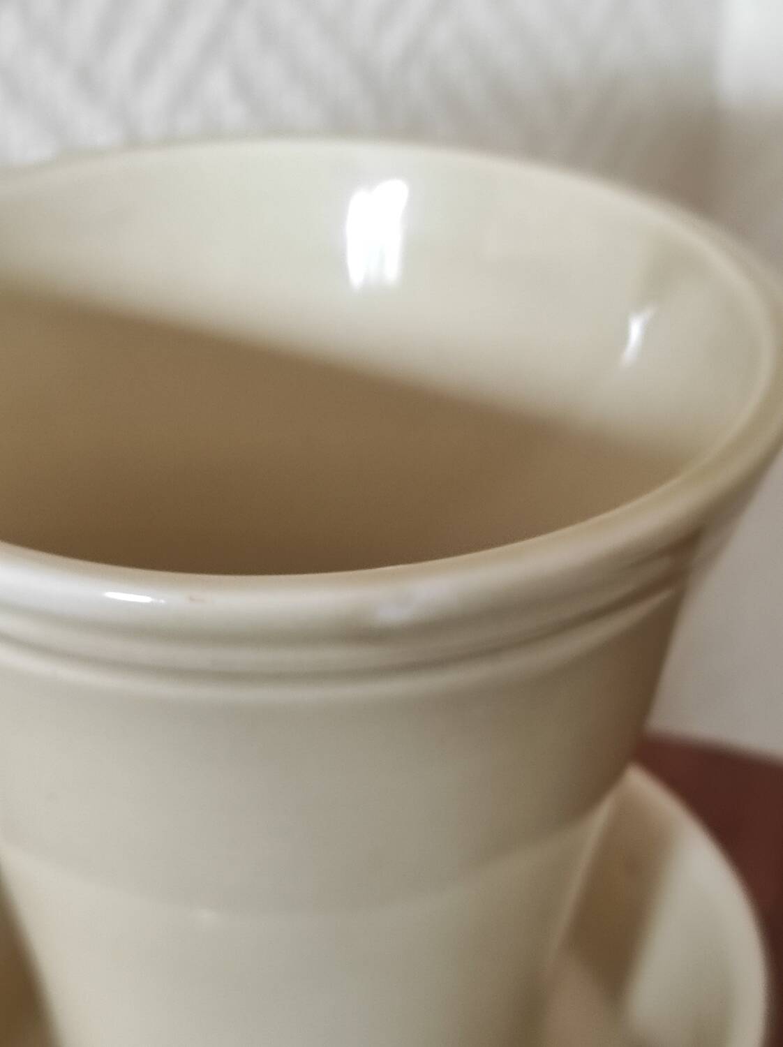 Ceramic pot signed Sandra Rich