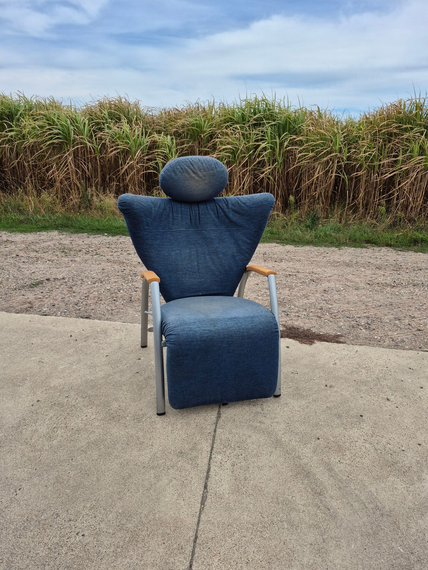 vintage memphis style Skipper relax chair Bonaldo 1980s postmodern