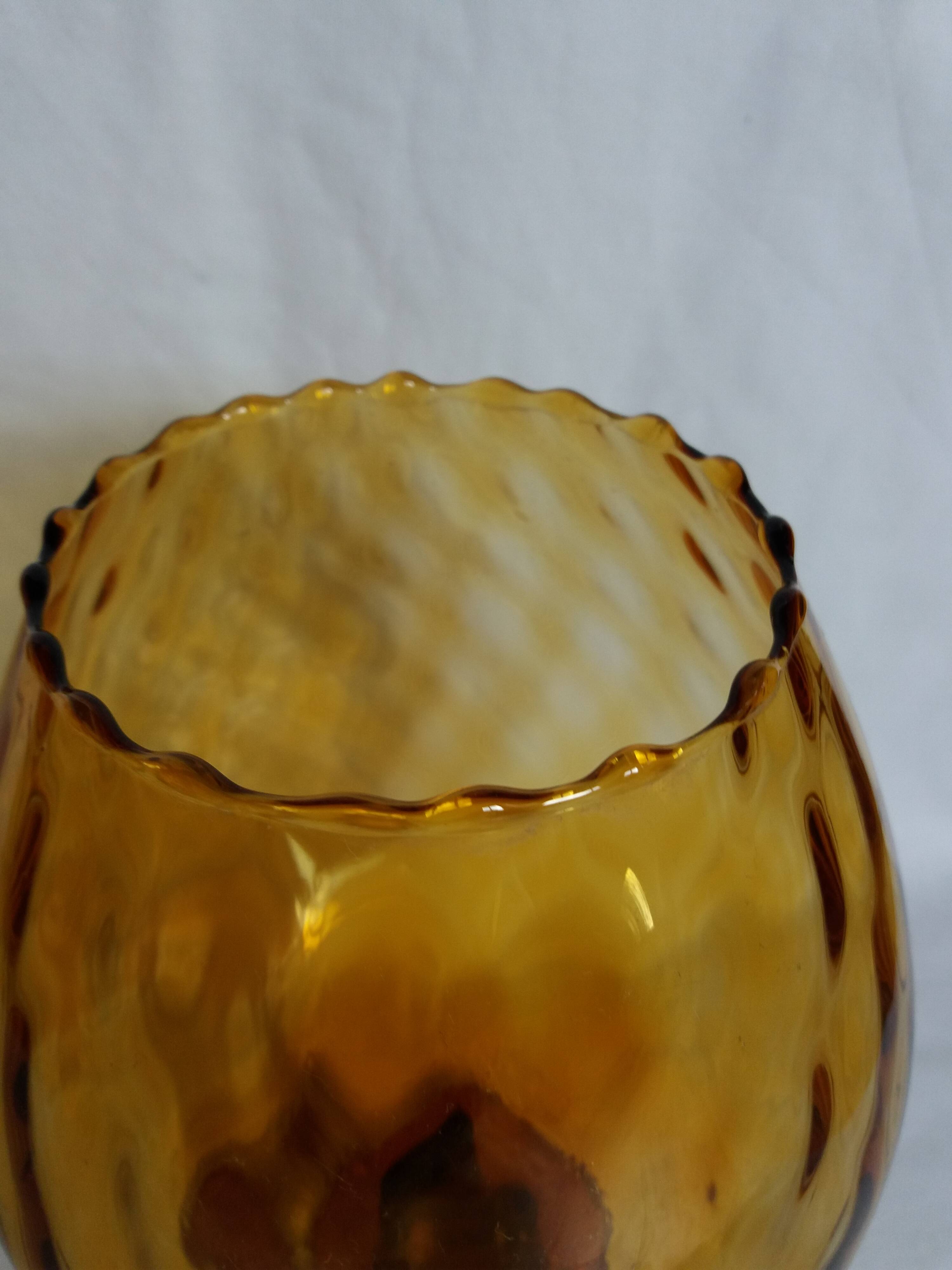 Amber glass or crystal bowl