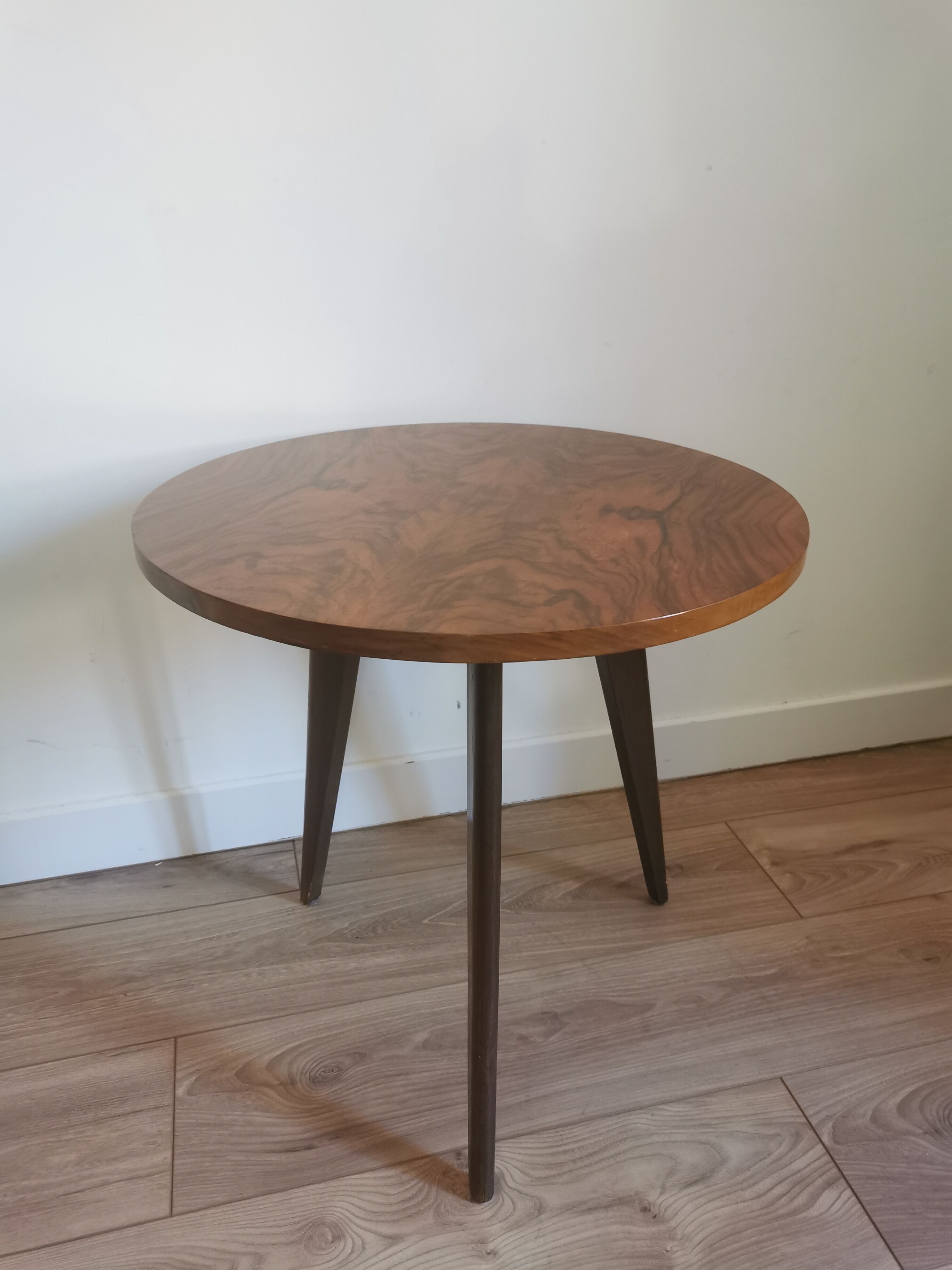 Table tripode vintage en bois des années 60