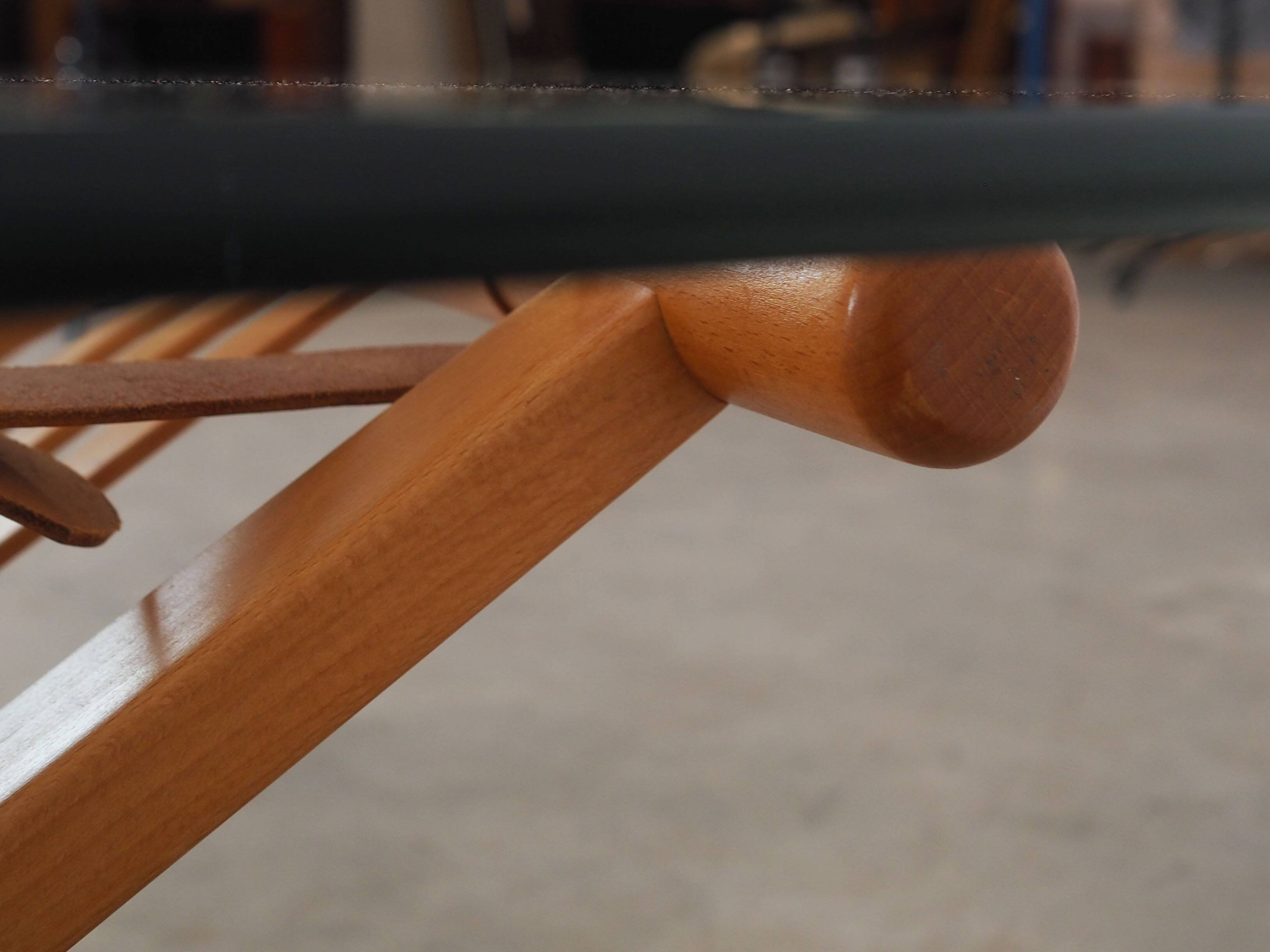 Beech coffee table, Danish design, 1990s, designer: Andreas Hansen, production: Haslev Møbelsnedkeri