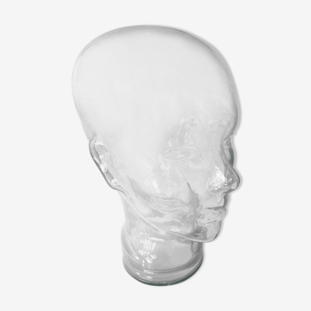 Marotte head to glass hat