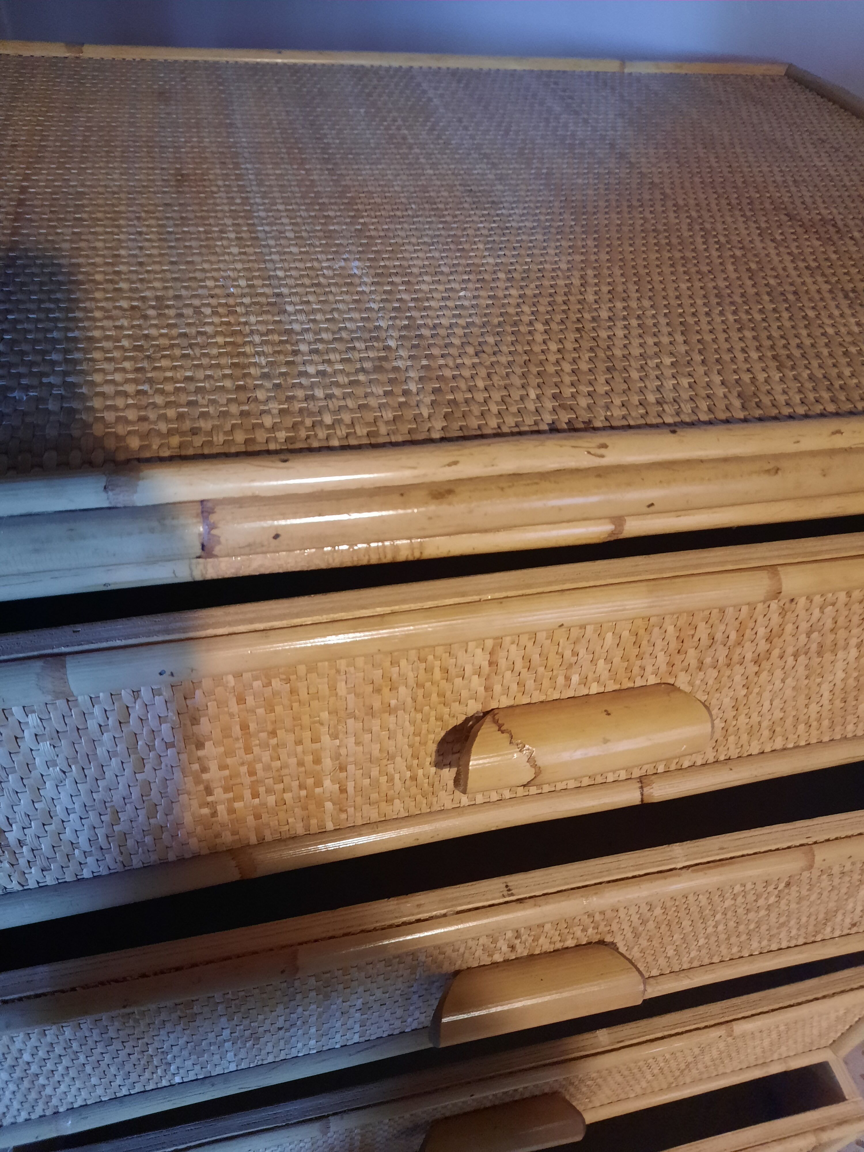 Chest of drawers in rattan and bamboo